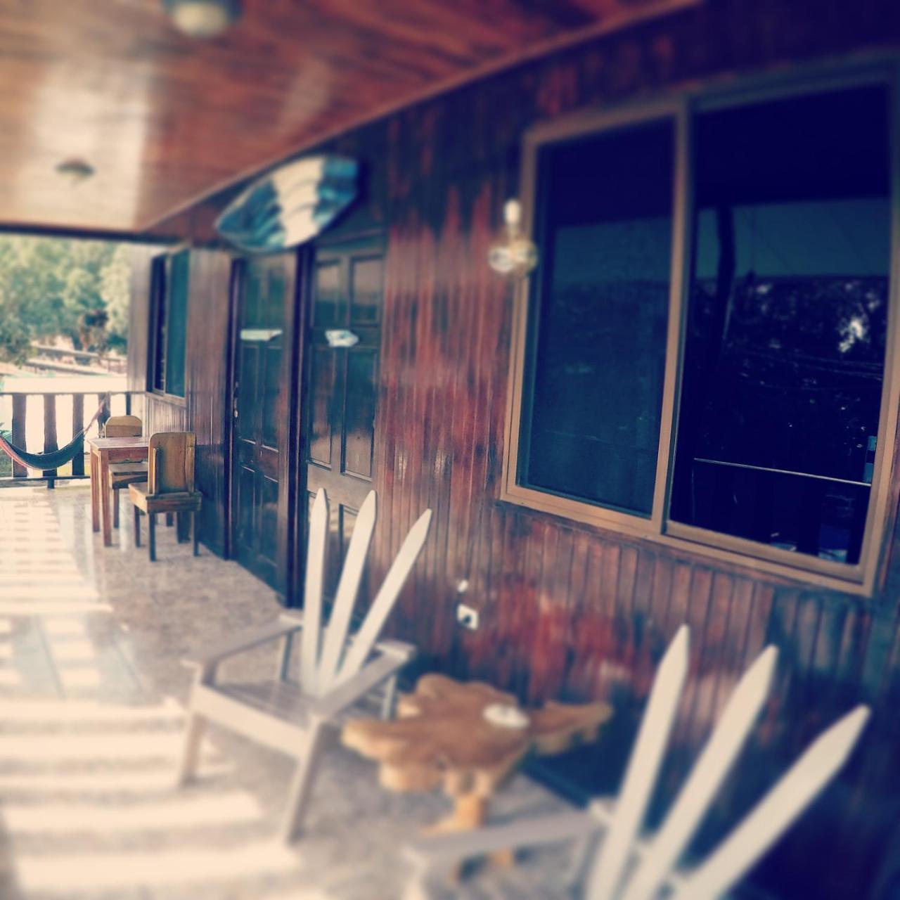 Cocobolo Surf Hotel & School Playa Santa Teresa (Puntarenas) Exterior photo